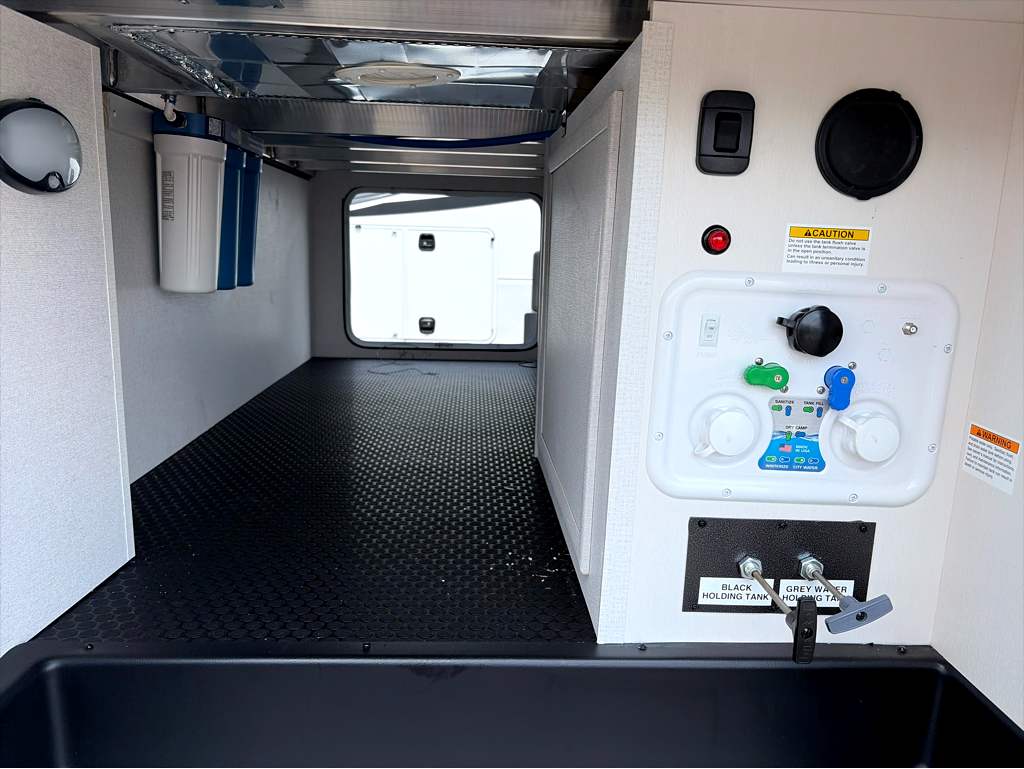 2027 JAYCO EAGLE 367TBTS - Image 5