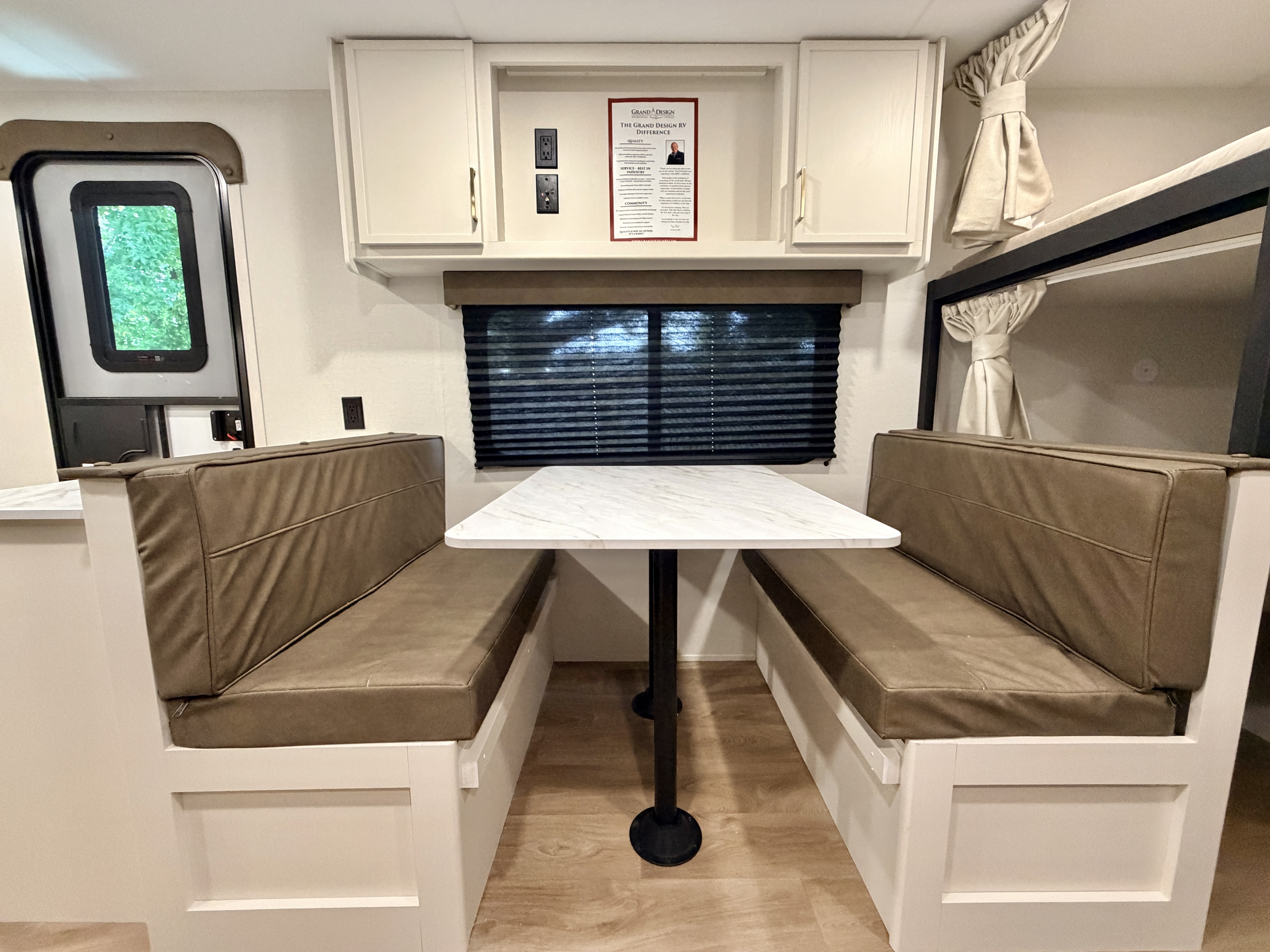 2027 Grand Design Transcend XPLOR 24BHX - Image 16