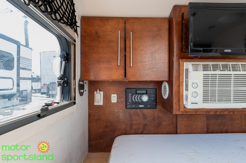 2018 Nucamp Tag XL OUTBACK - Image 15