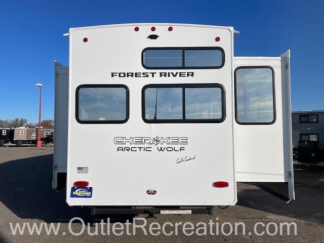 2026 Forest River Arctic Wolf 38LEAH.G - Image 7