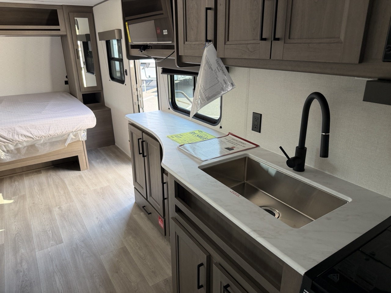 2026 Grand Design Transcend XPLOR 20MKX - Image 14