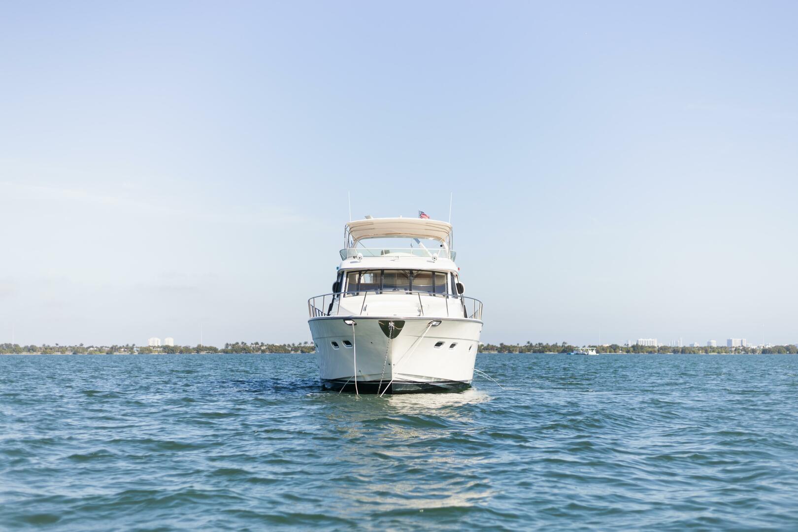 1999 Bayliner 5788 - Image 2