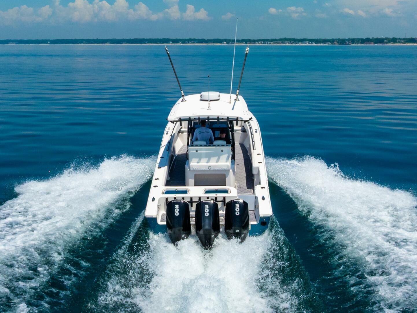 2020 Fountain 38 Center Console - Image 14