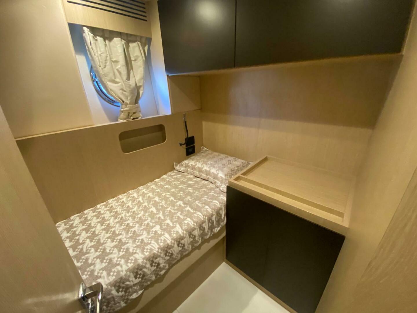 2016 Azimut 77S - Image 69