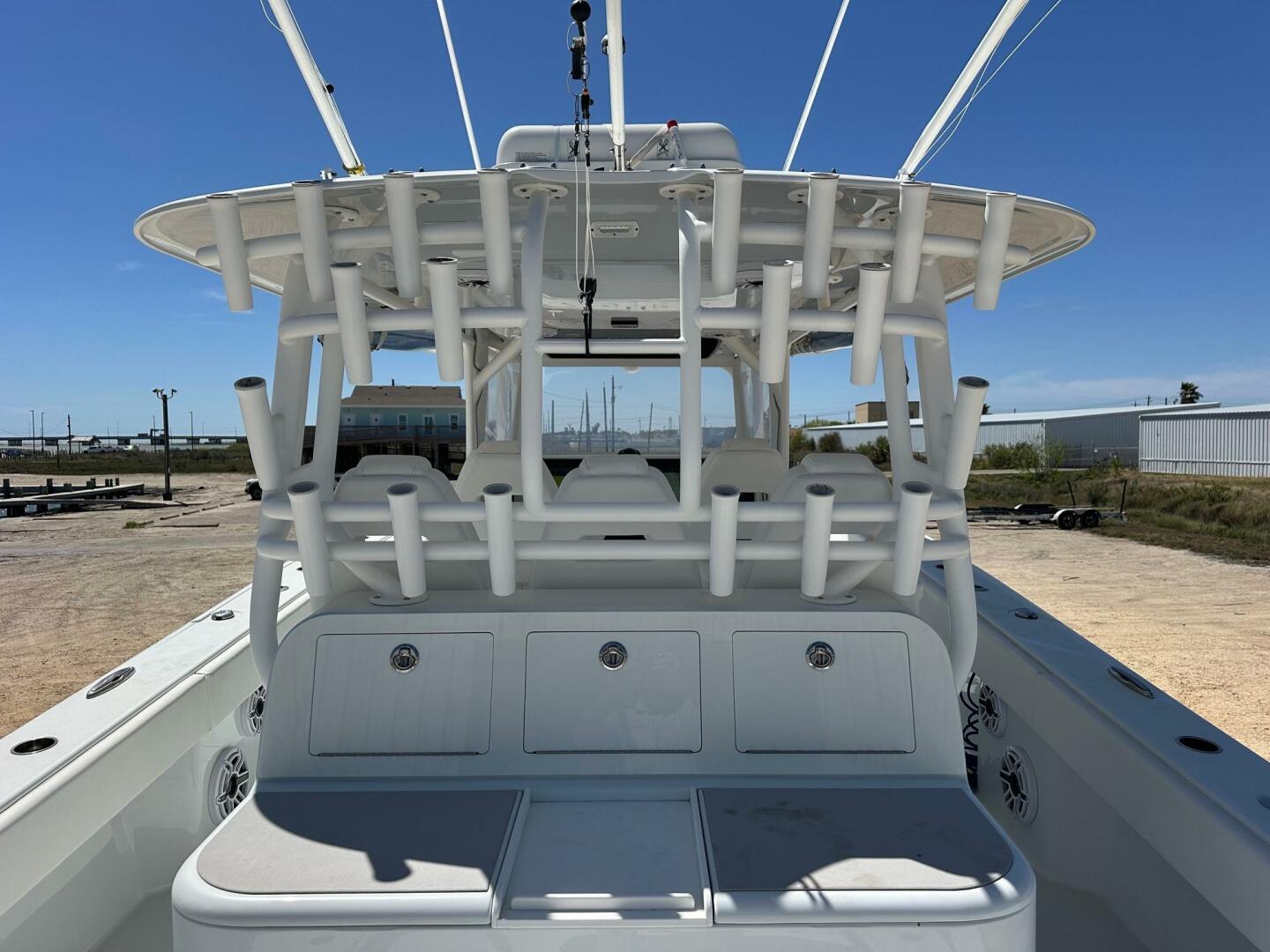 2022 Freeman 42LR - Image 13