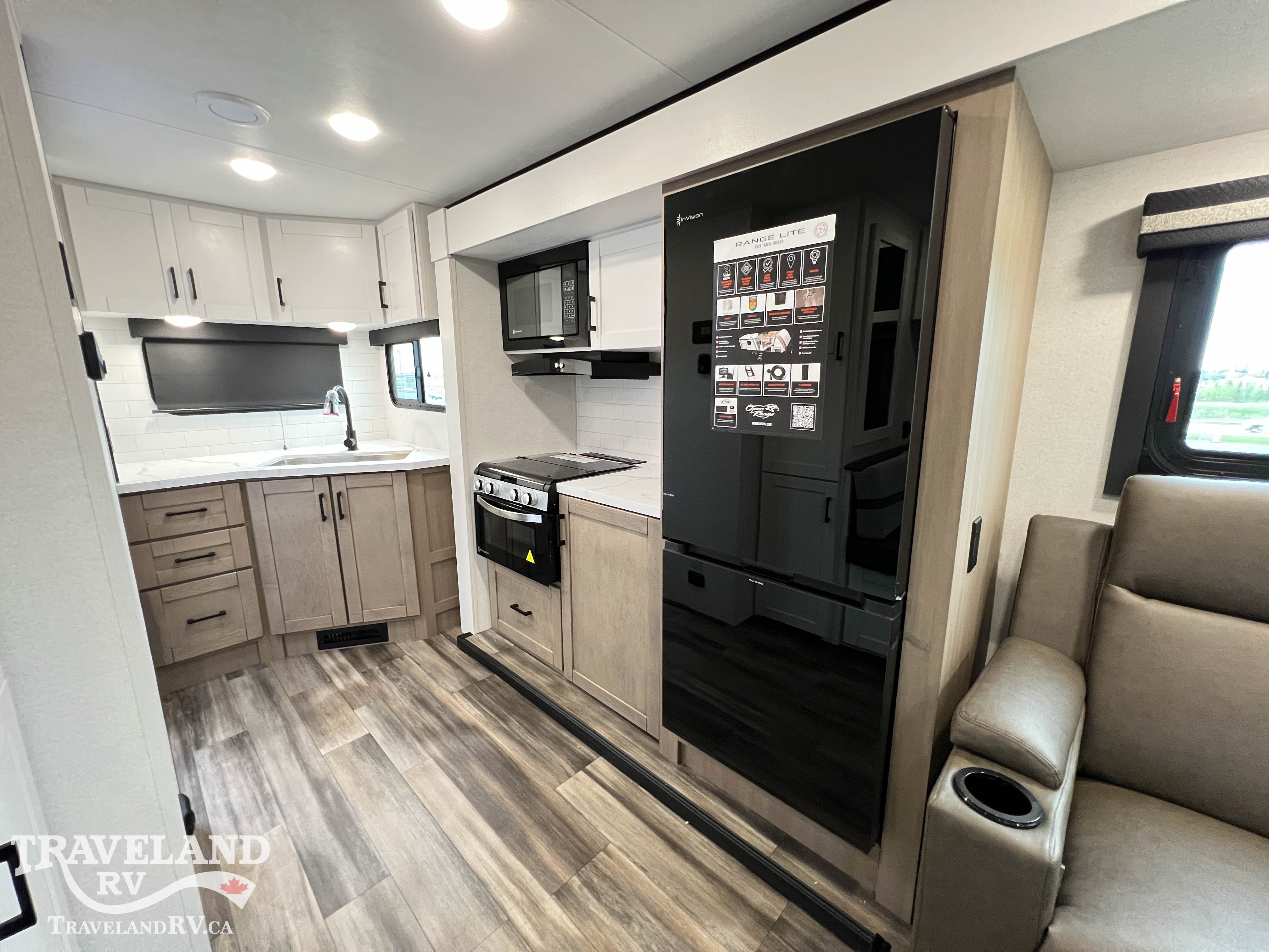 2026 Highland Ridge Range Lite 211RKM - Image 18