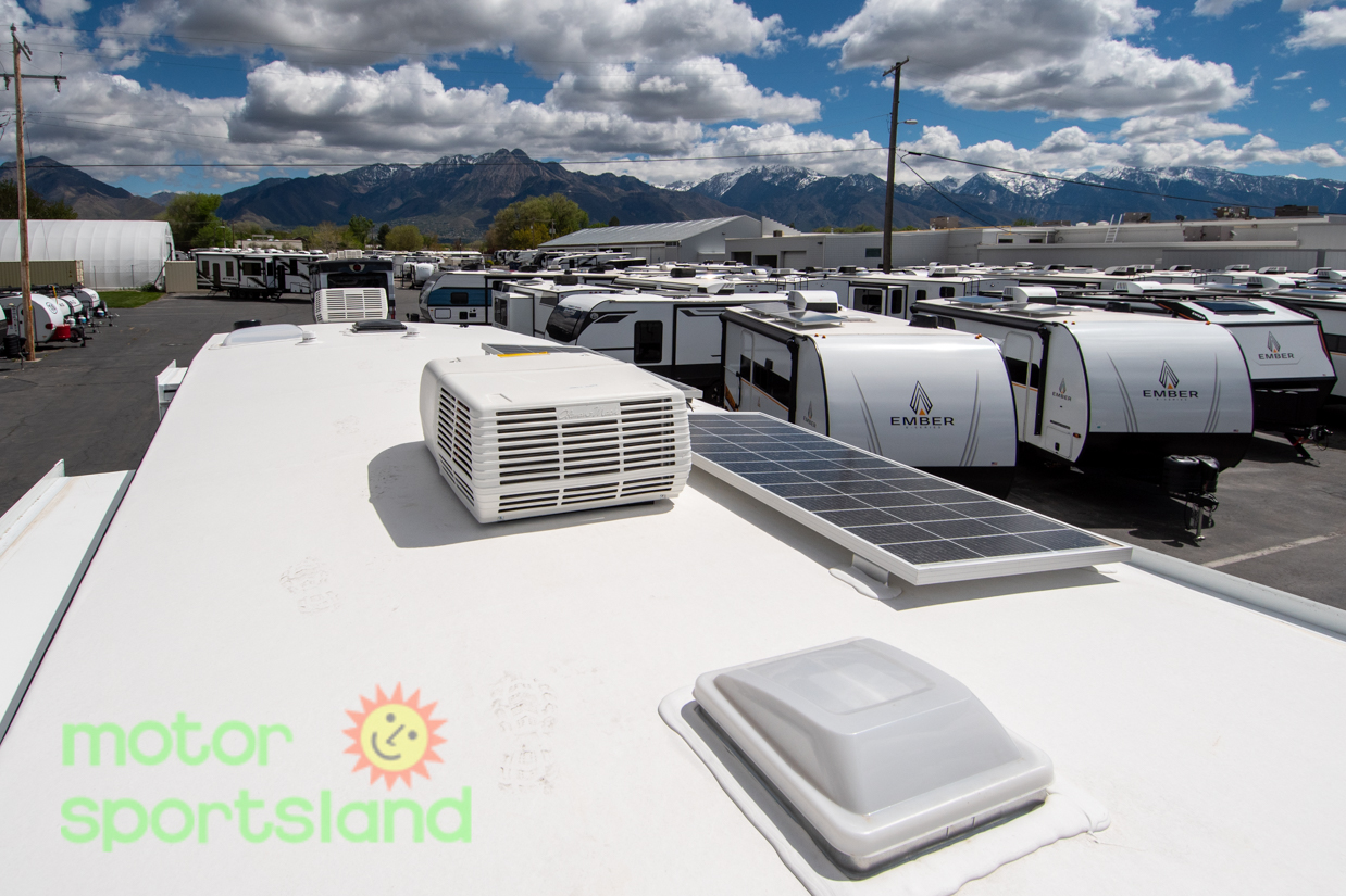 2026 KZ RV Durango Half-Ton D283RLT - Image 26