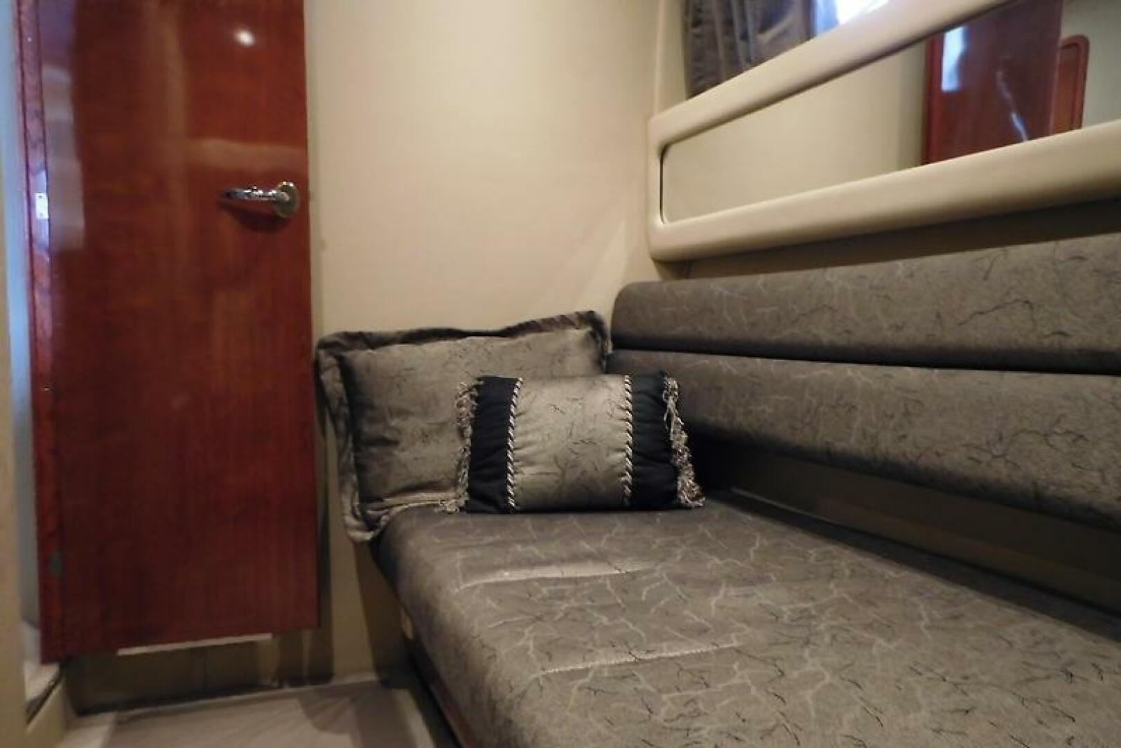2003 Sea Ray 480 Sedan Bridge - Image 44