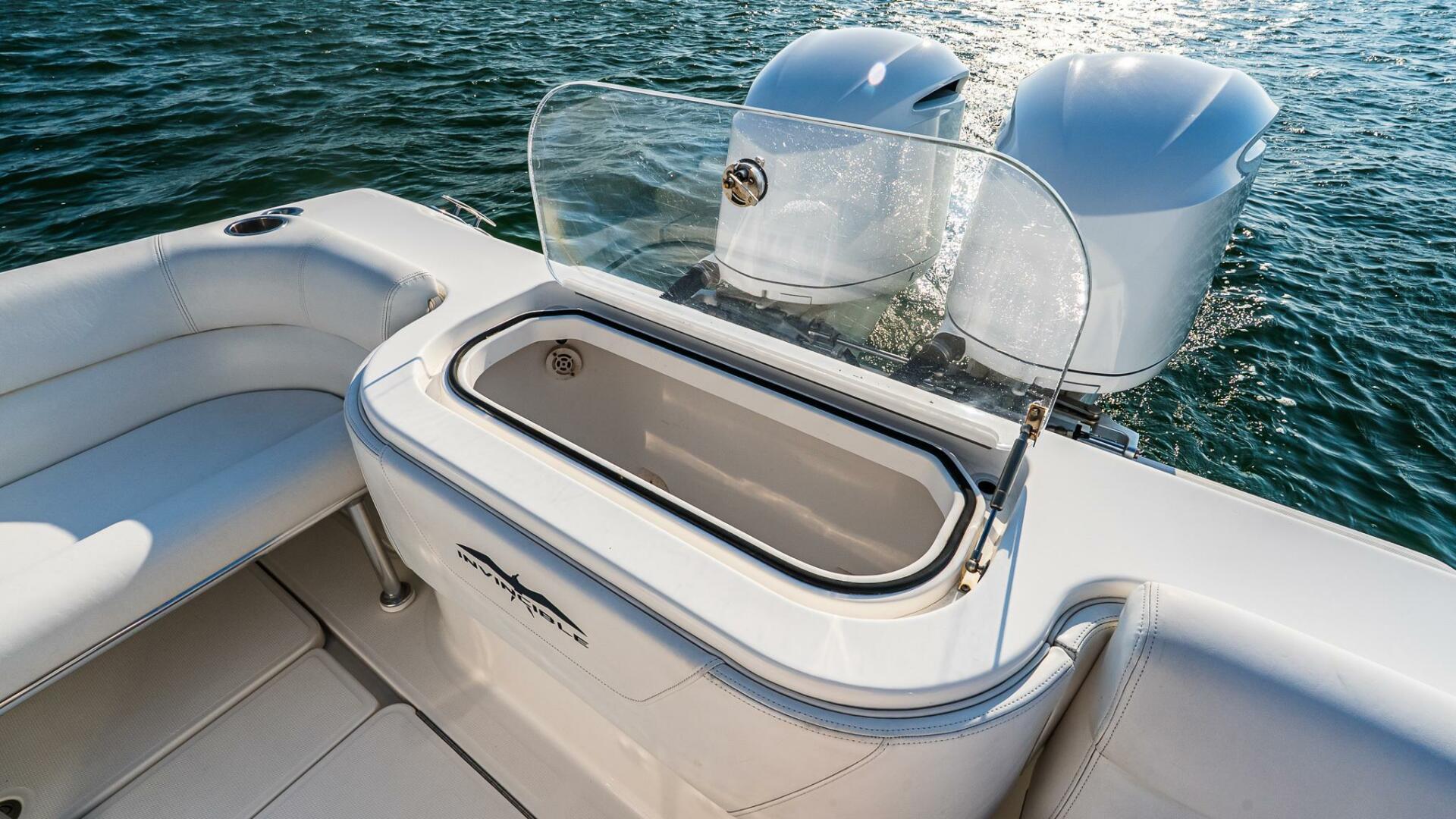 2016 Invincible 33 Open Fisherman Base - Image 6