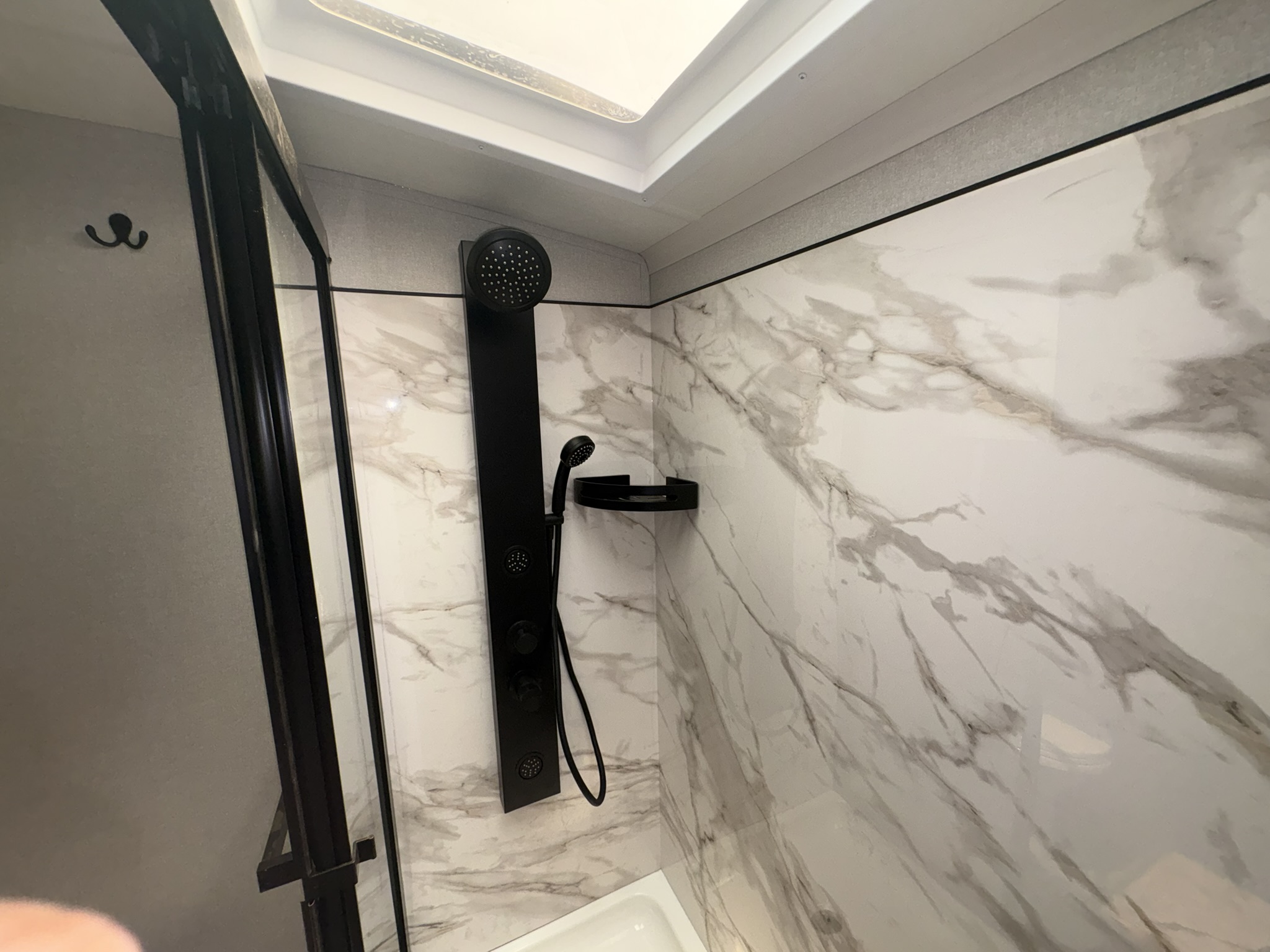 2026 JAYCO PINNACLE 38FBRK - Image 43