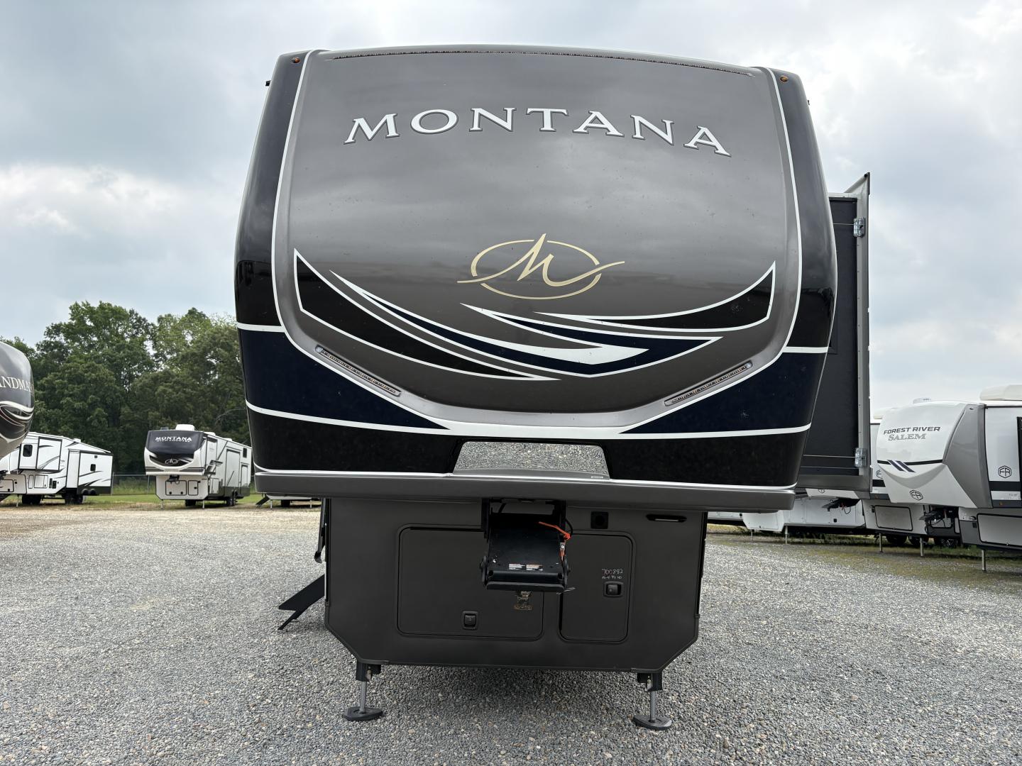 2025 Keystone Montana 3123RL - Image 9
