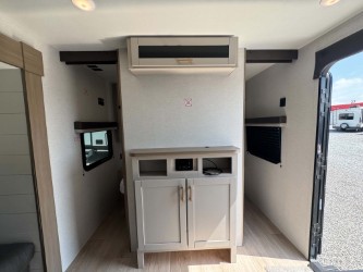 2027 Jayco Jay Flight SLX 261BHS - Image 26