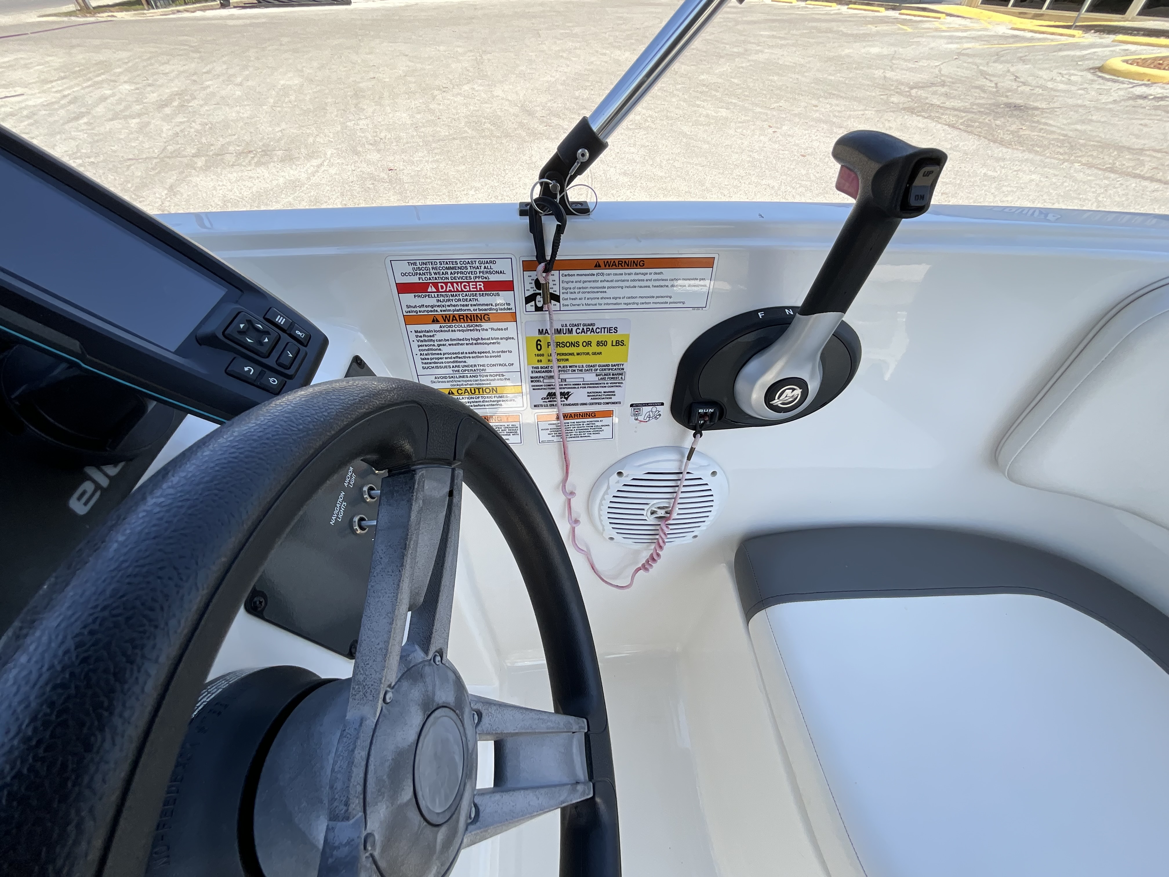 2019 Bayliner E Series Element E16 - Image 13