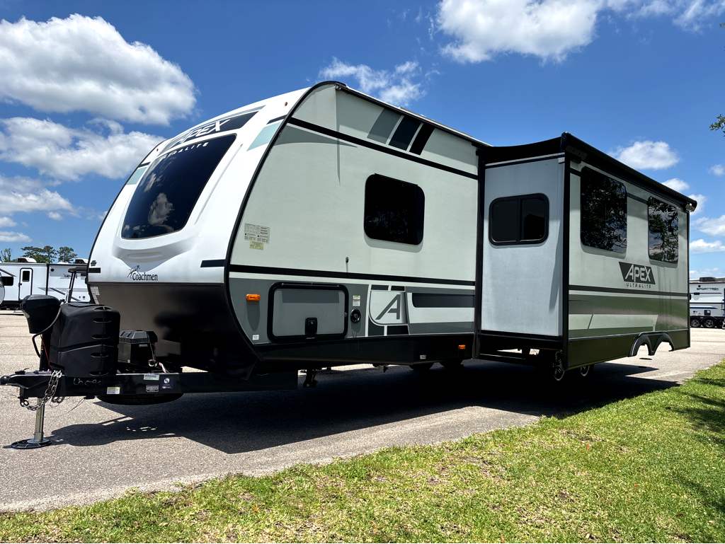 2022 COACHMAN APEX 290BHS - Image 3