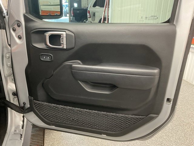 2023 Jeep Wrangler Utility 4D Sport S 4WD - Image 28