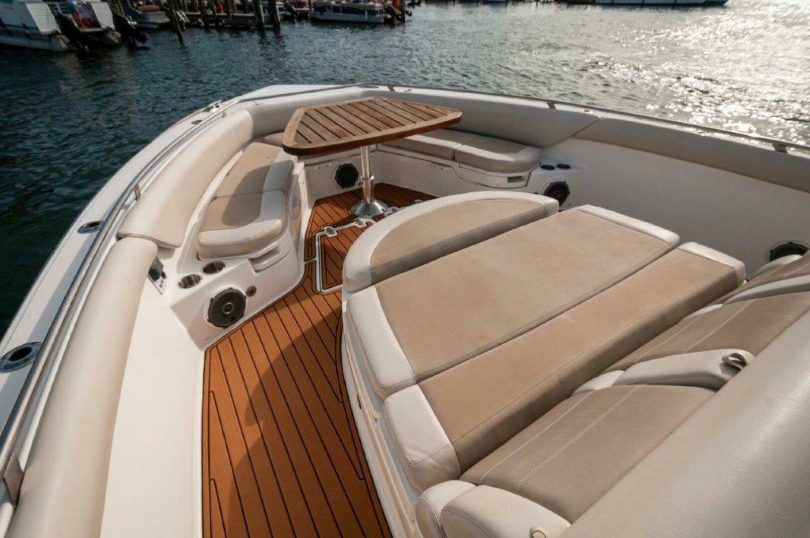 2018 Boston Whaler 420 Outrage - Image 20