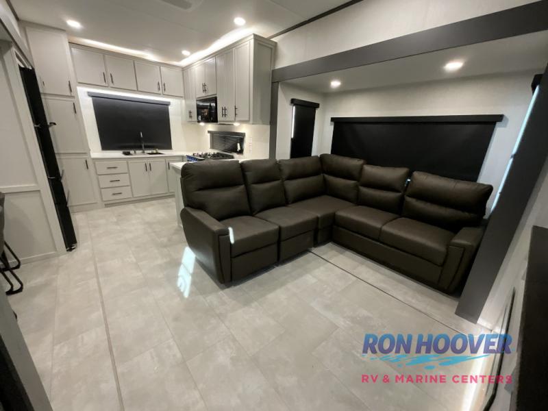 2026 FOREST RIVER 30BAM - Image 3