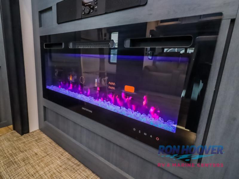 2026 PALOMINO PUMA 421LFT - Image 19