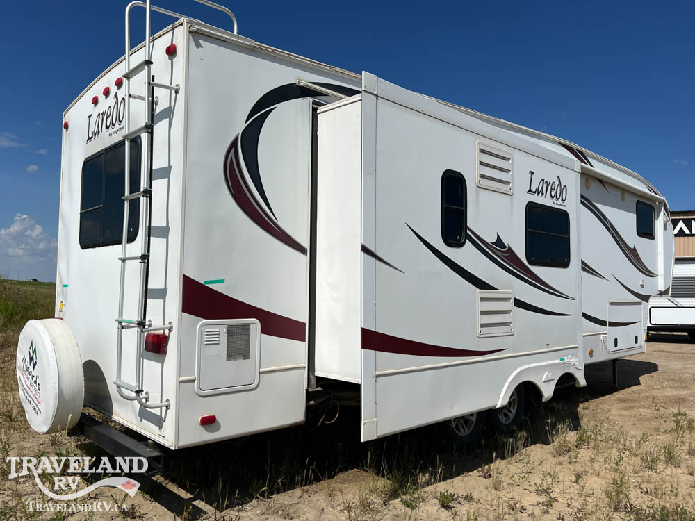 2012 KEYSTONE LAREDO HANDYMAN SPECIAL 295RK - Image 7