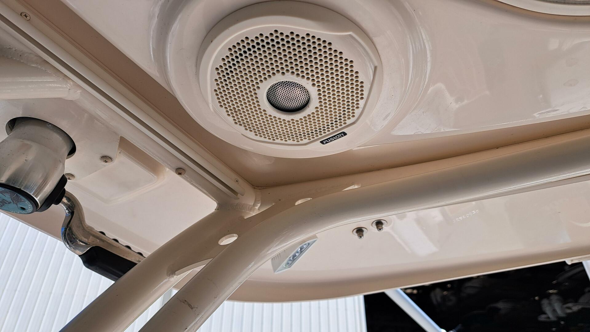 2018 Grady-White Freedom 285 - Image 38
