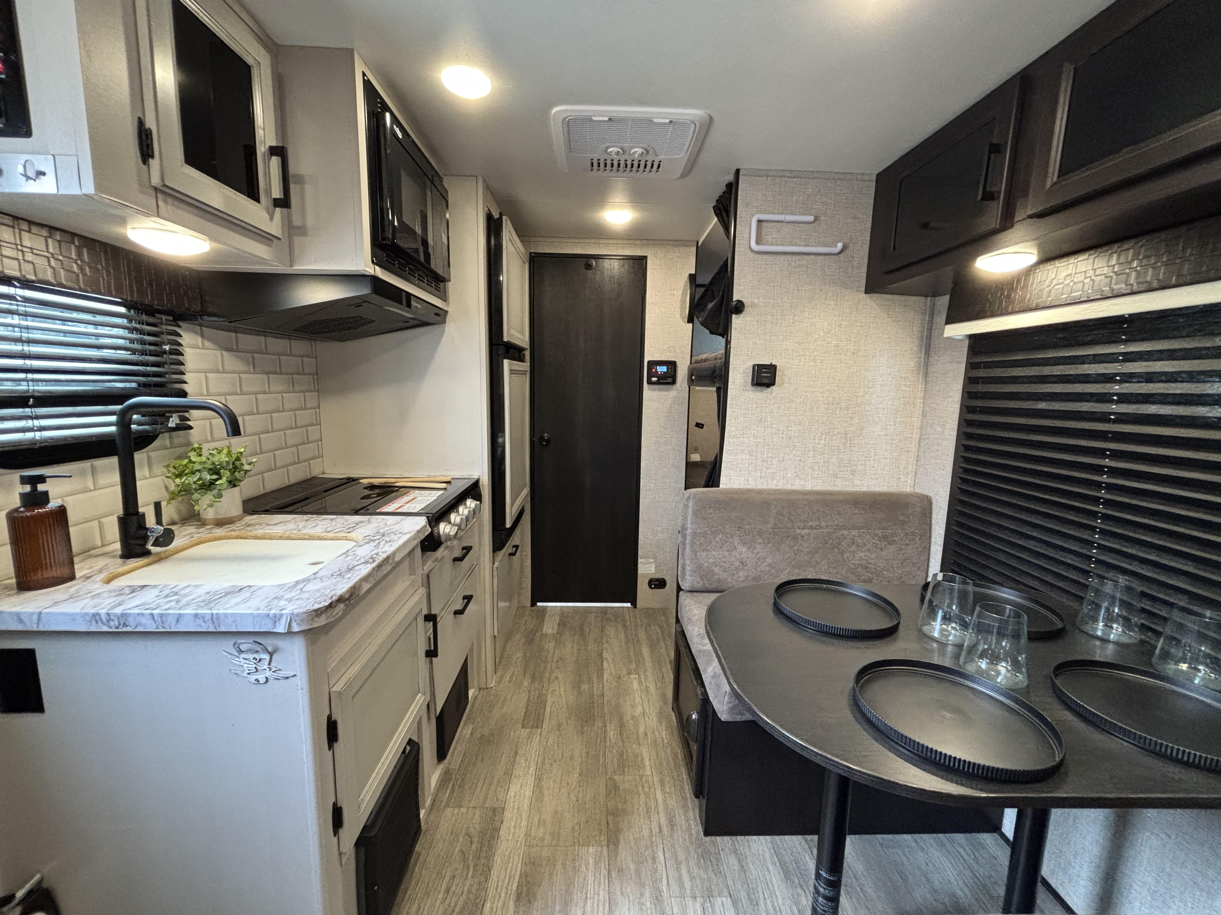 2022 Jayco Jay Feather Micro 171BH - Image 10