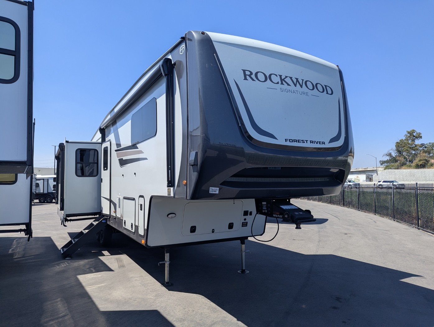 2026 Forest River Rockwood Signature R371RK - Image 1