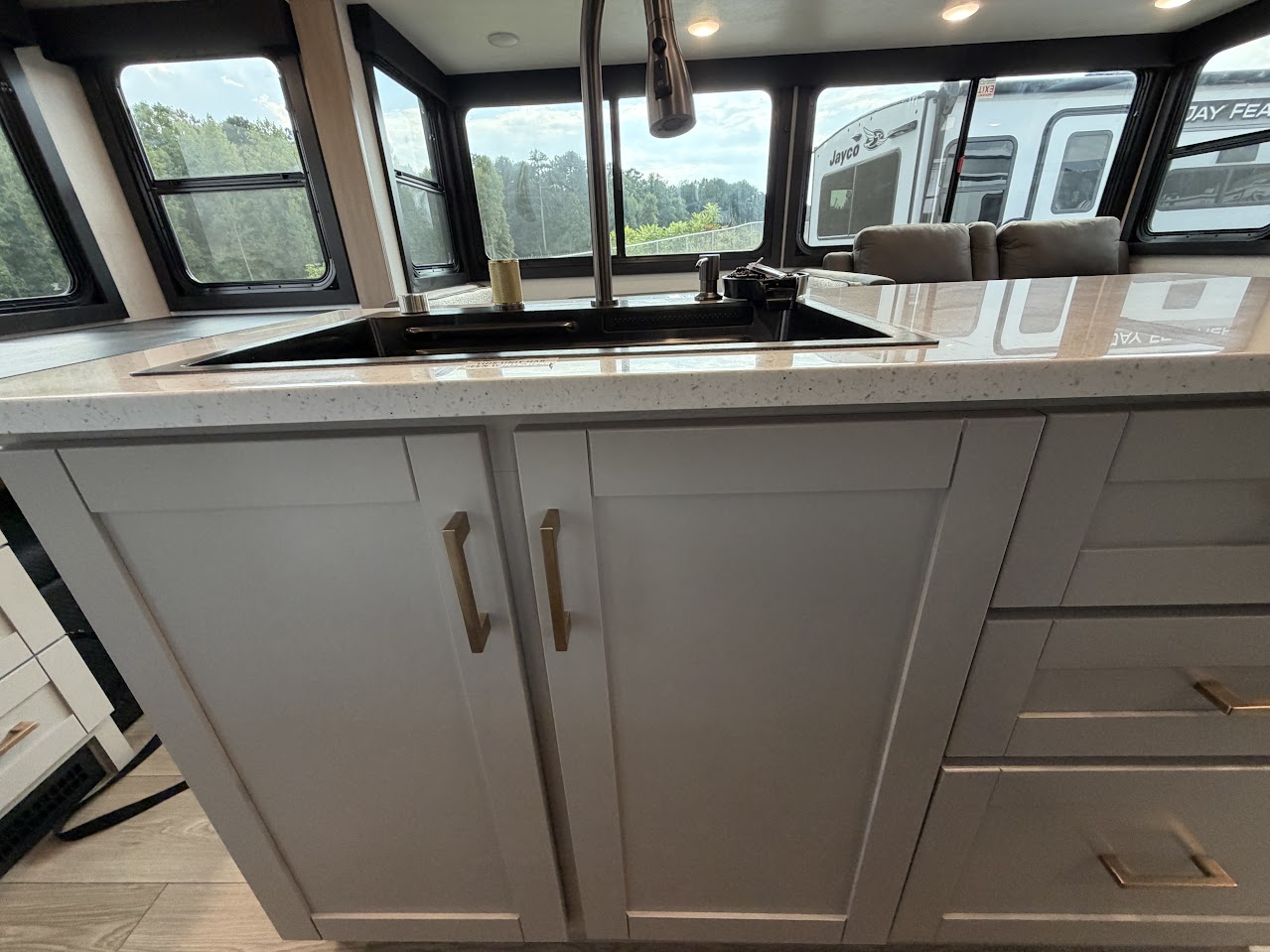 2027 JAYCO JAY FEATHER 27MK - Image 27