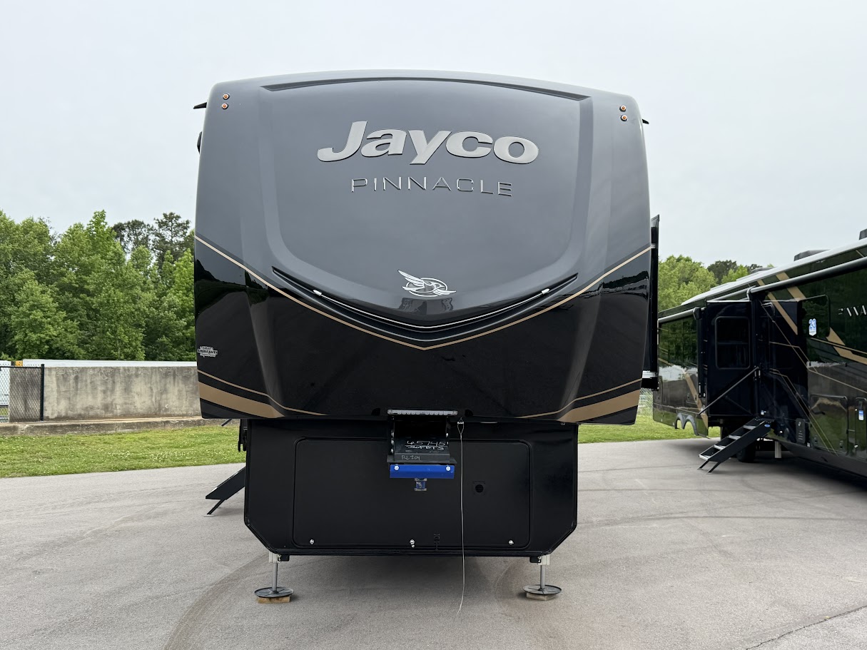 2026 JAYCO PINNACLE 36FBTS - Image 2