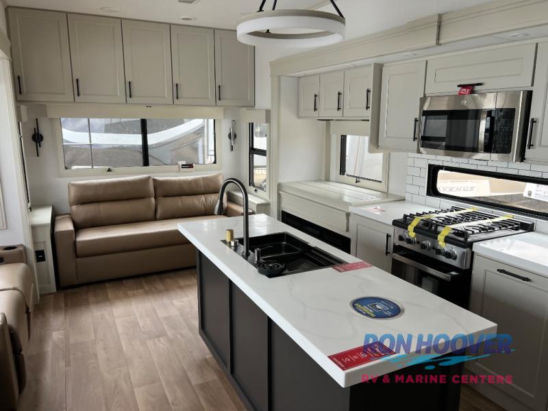 2026 GRAND DESIGN 310GK - Image 5