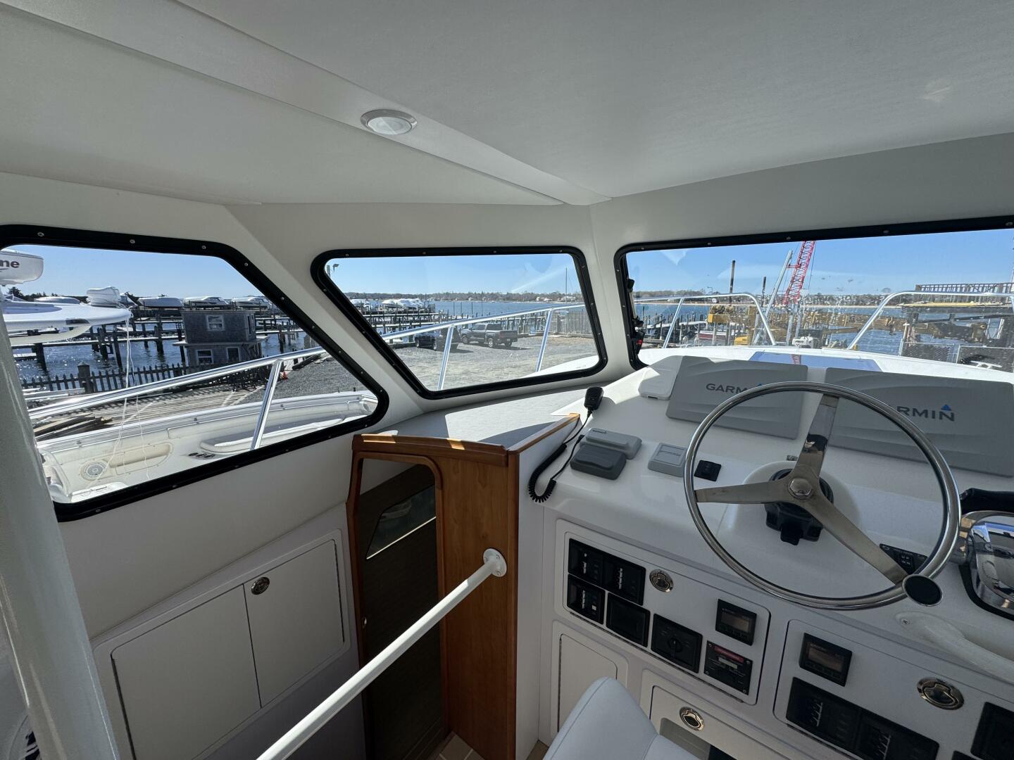 2020 Cape Power Cats 3500 PH - Image 24