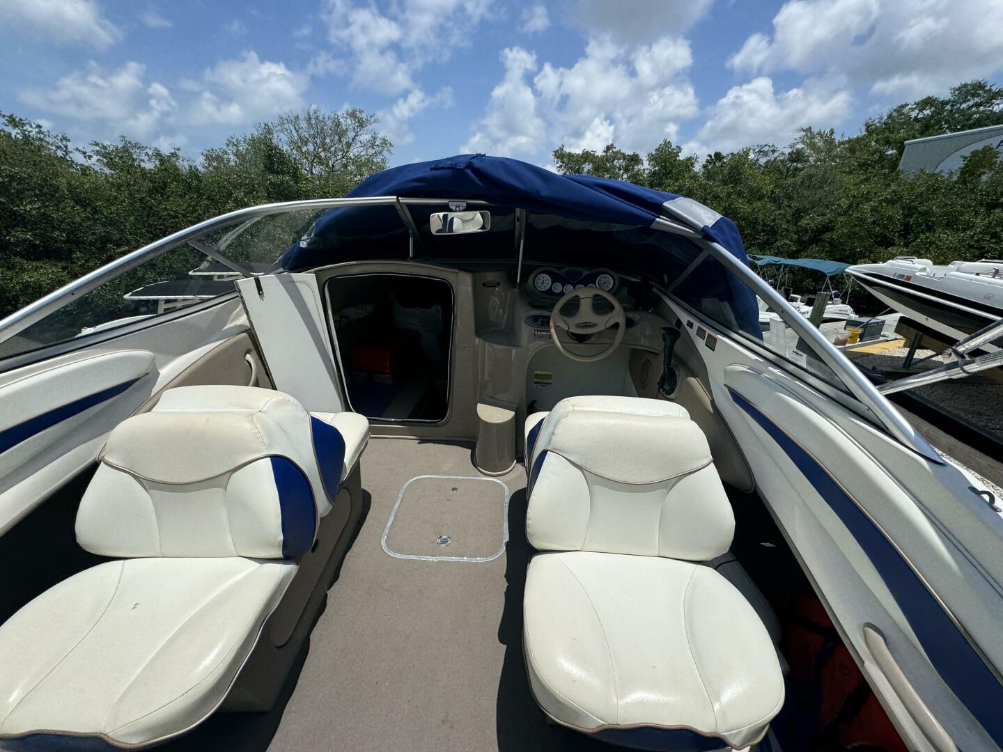 2003 Bayliner 212 Capri Cuddy Cabin Base - Image 6