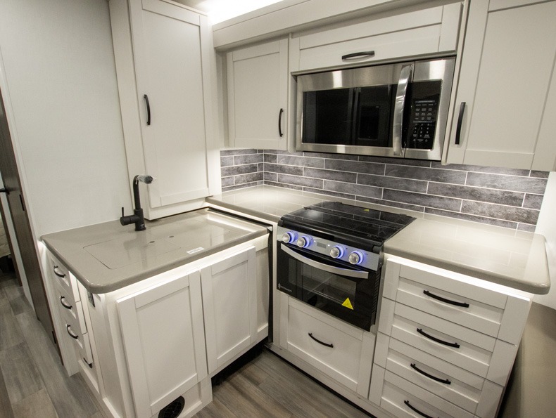 2026 Jayco Precept 31UL - Image 13