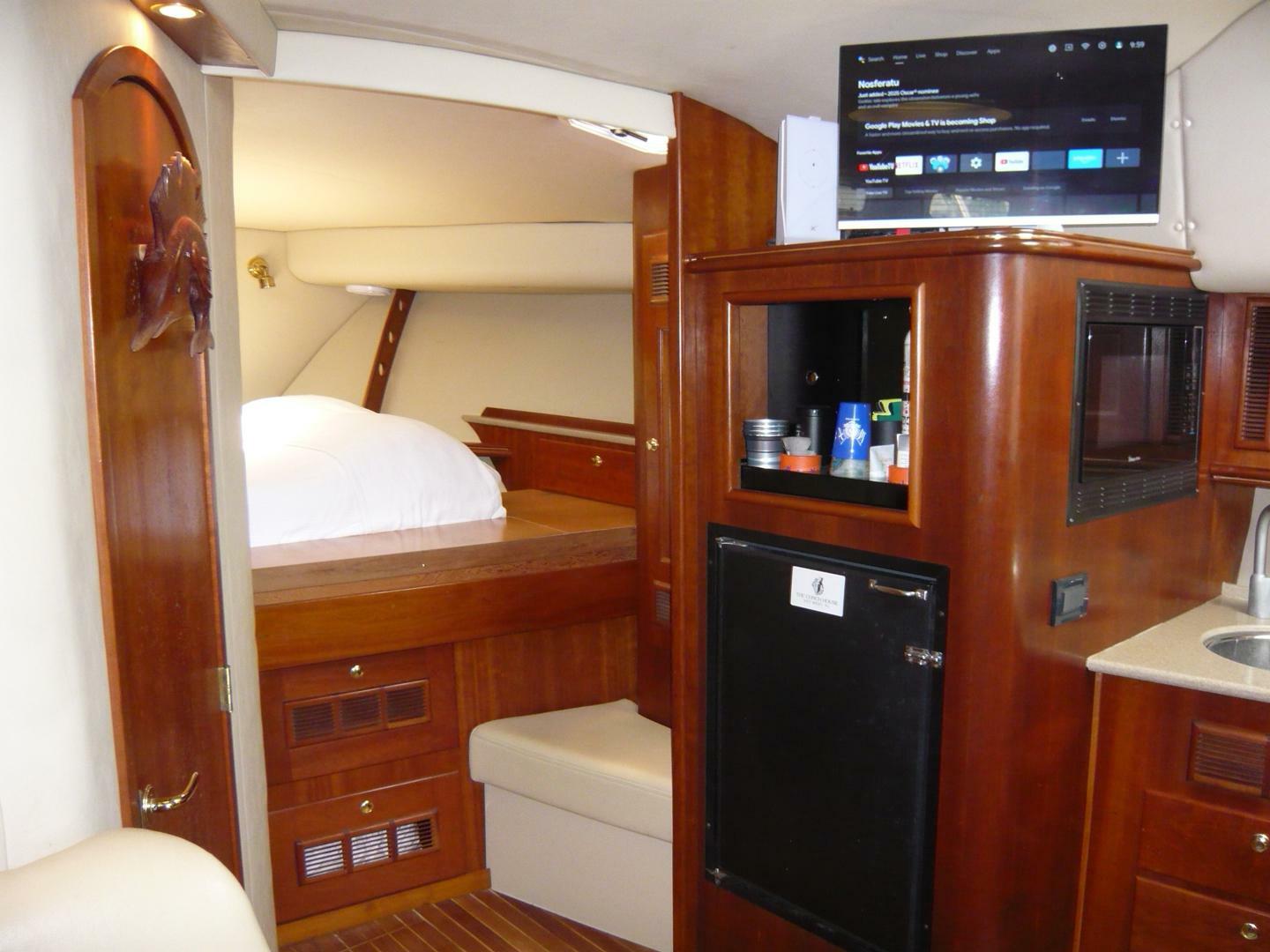 2004 Rampage 38 Express - Image 13