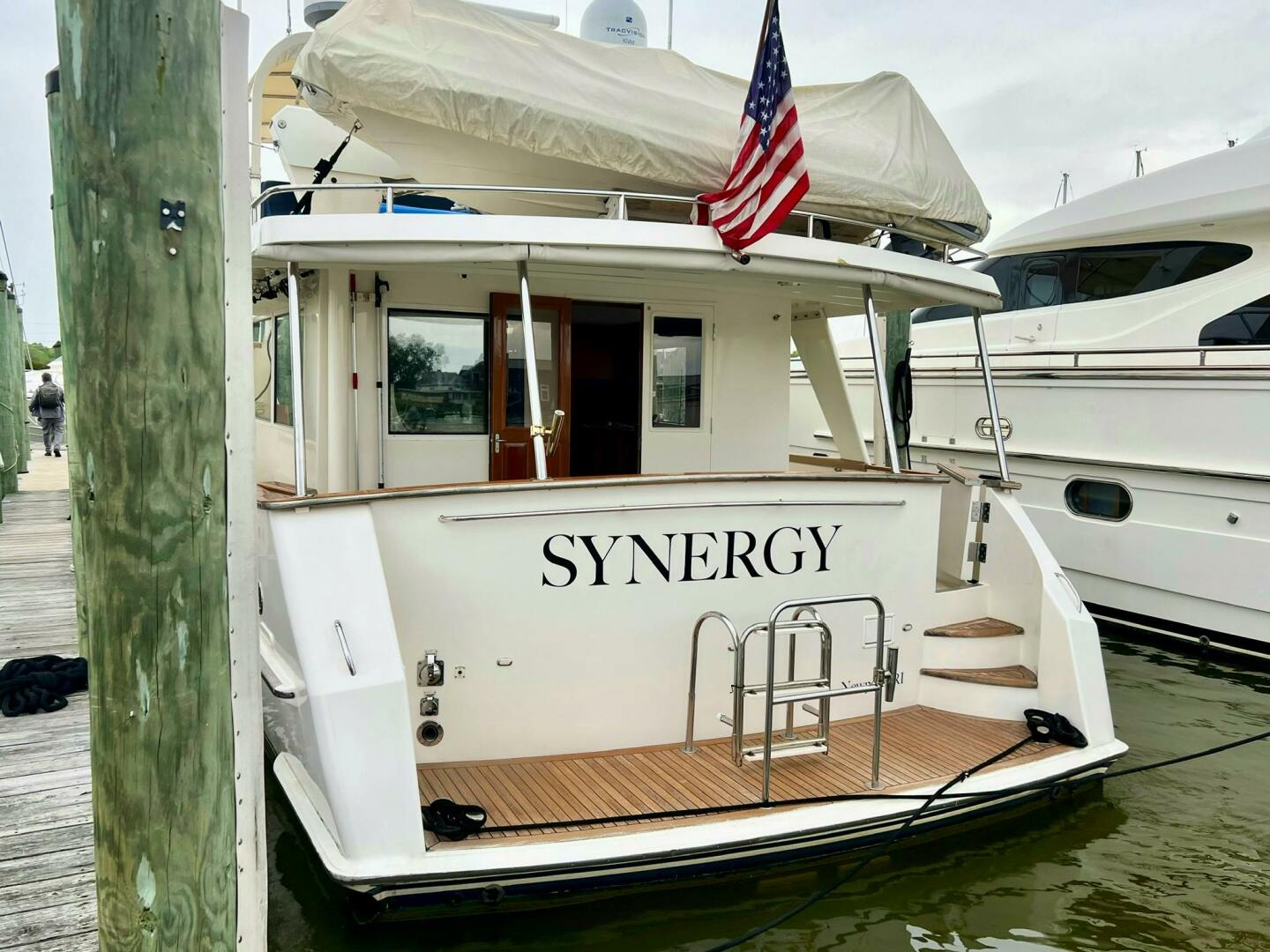 2000 Grand Alaskan 60 Pilothouse - Image 17