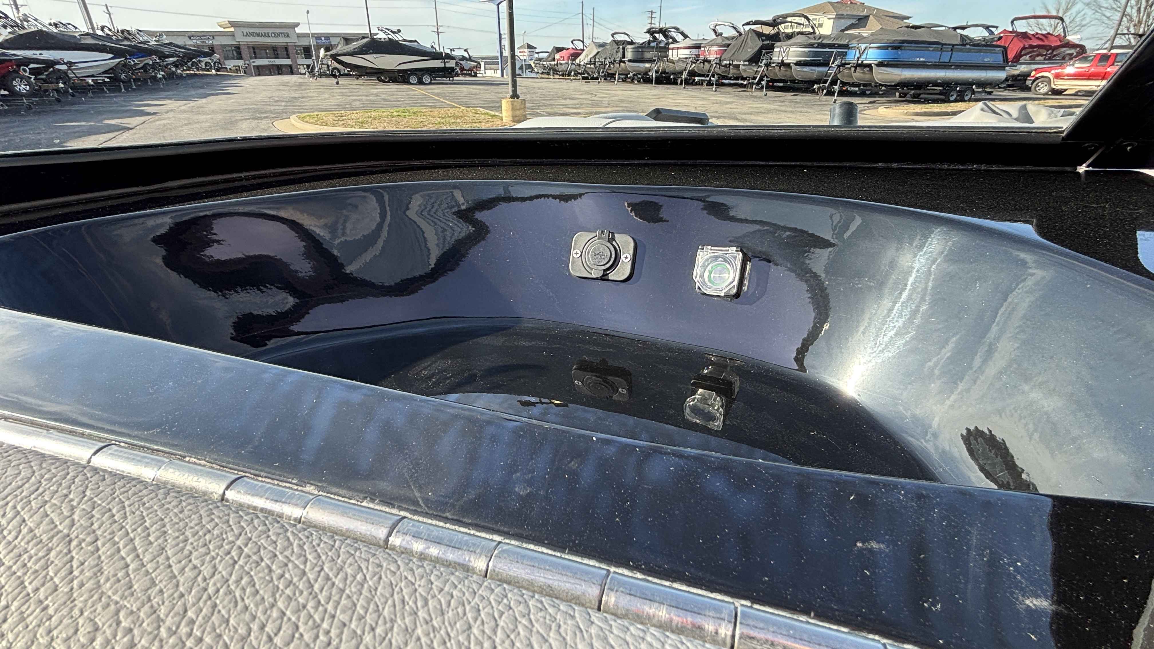 2026 MB Sports B52 23 Classic - Image 25