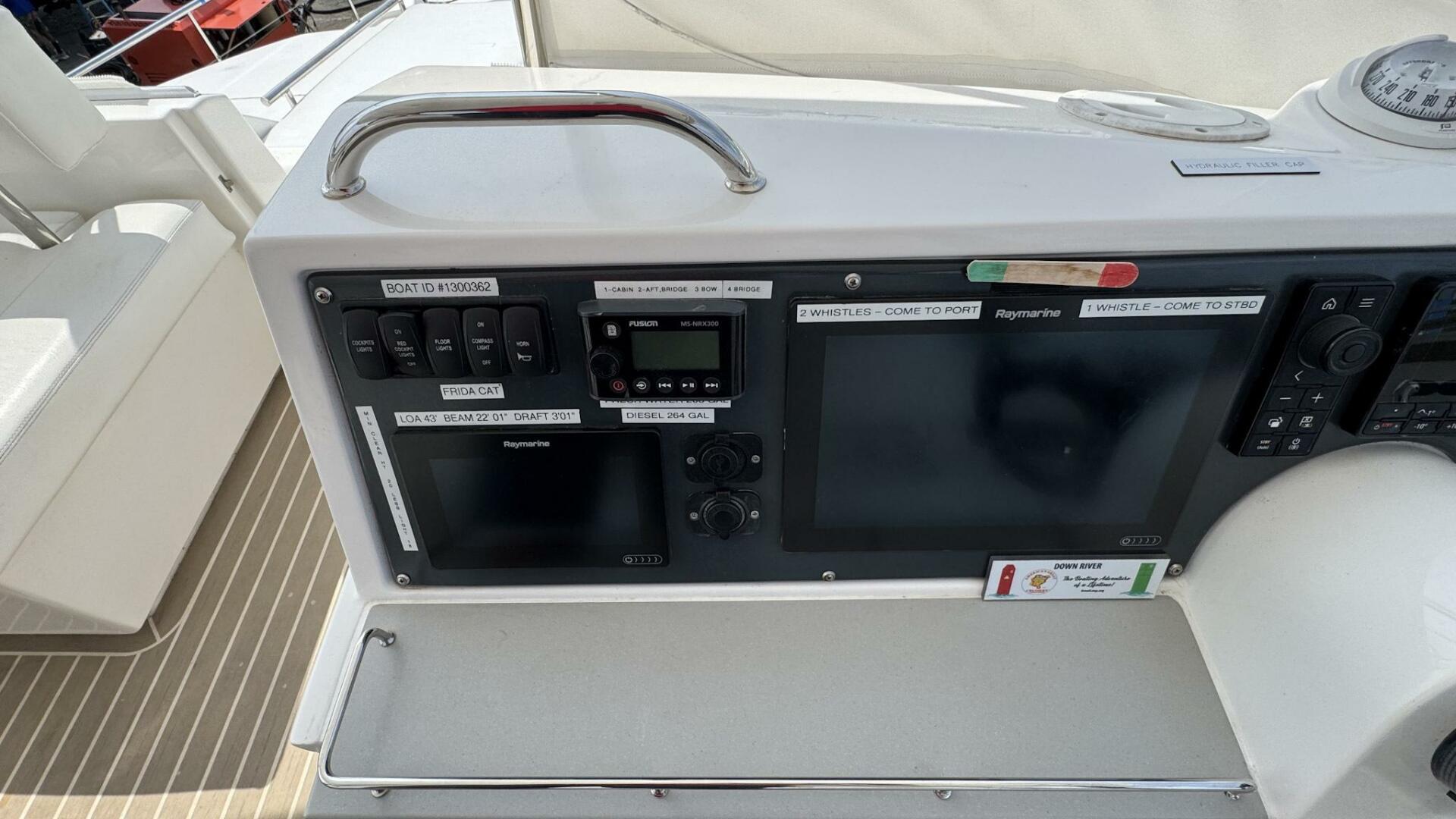 2018 Leopard 43 Powercat - Image 56