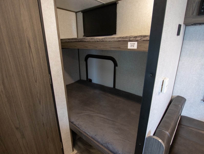 2022 Dutchmen RV Kodiak 175BH - Image 10