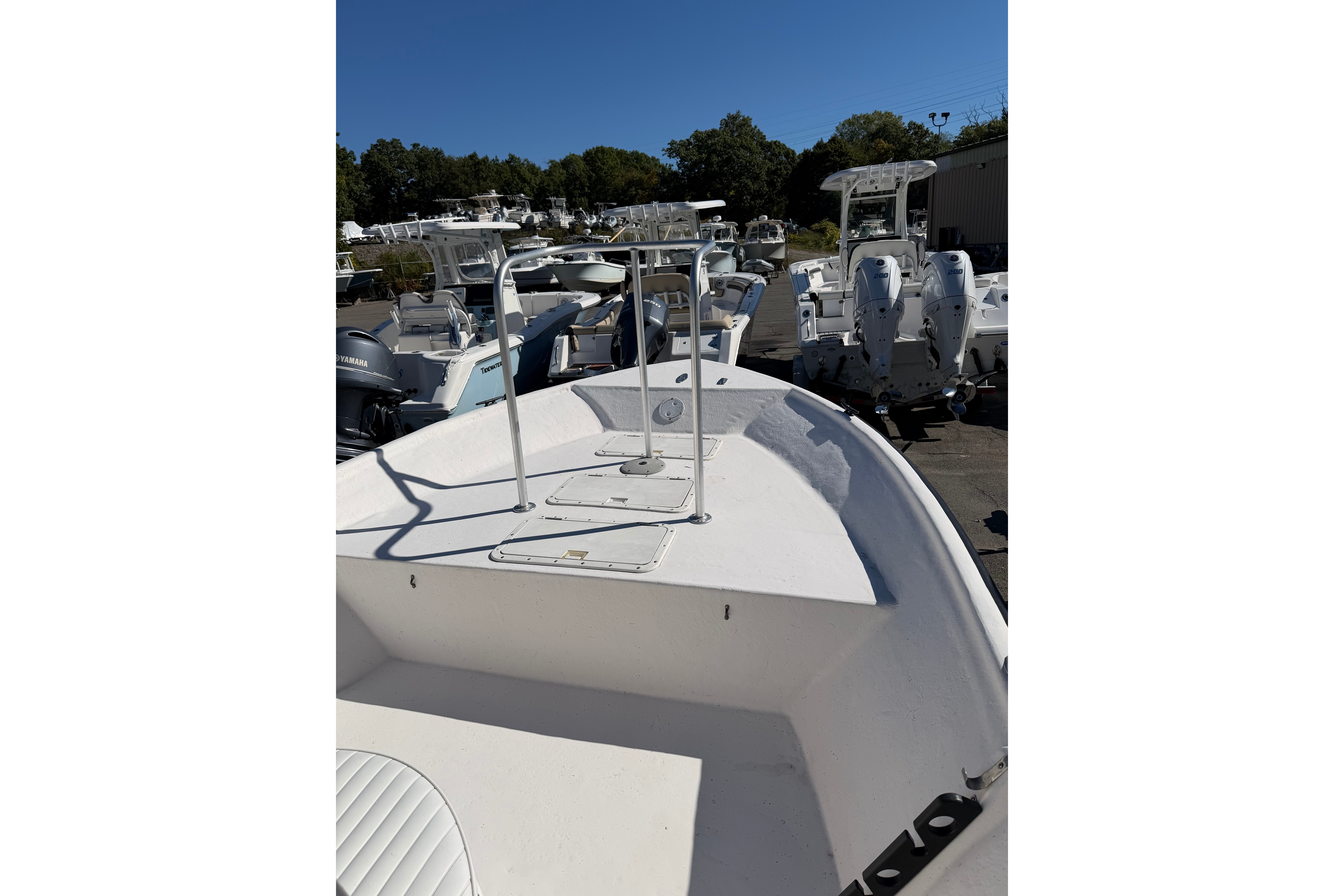 1997 Hydra-Sports 22 Ocean CC - Image 10