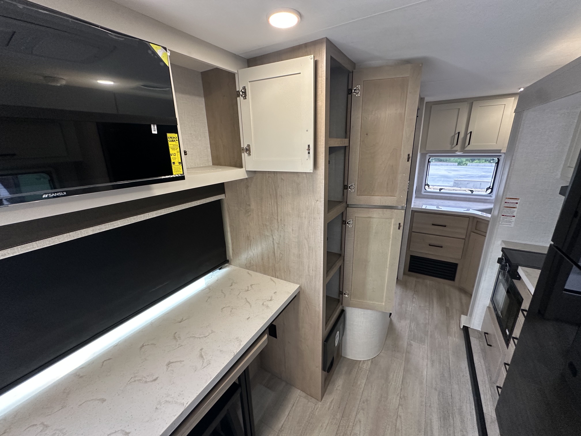2027 Ember RV Touring Edition 2300MLL - Image 12