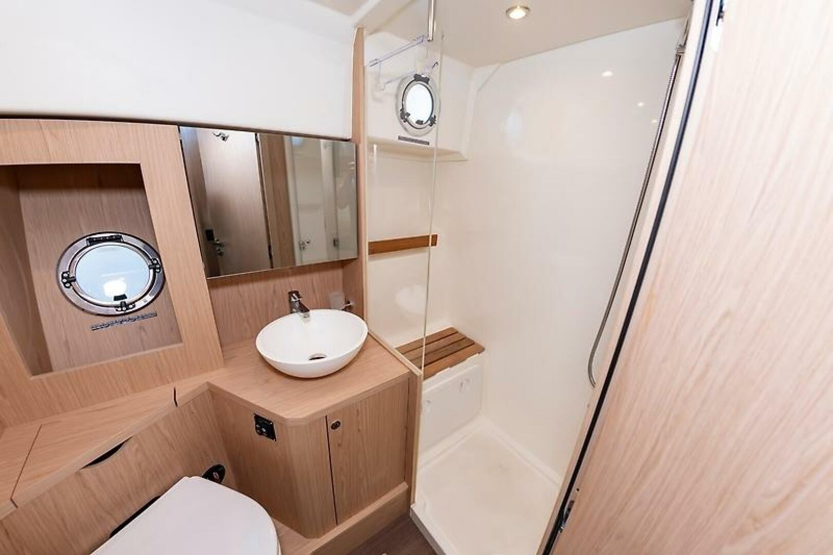 2022 Beneteau Swift Trawler - Image 38