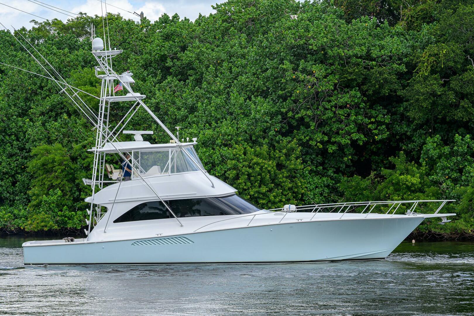 2004 Viking 56 Convertible - Image 2