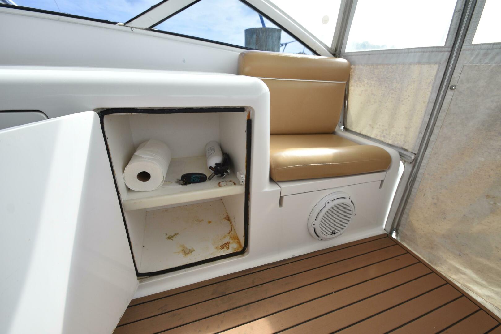 2003 Viking 45 Express - Image 19
