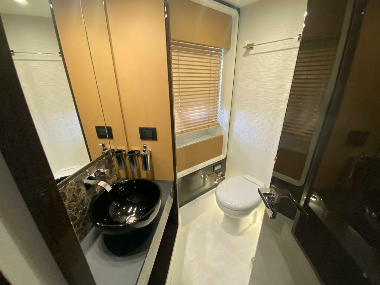 2016 Azimut 77S - Image 67