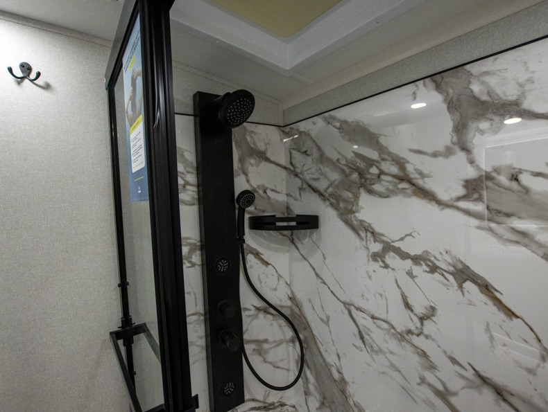 2026 Jayco Pinnacle 38FBRK - Image 32