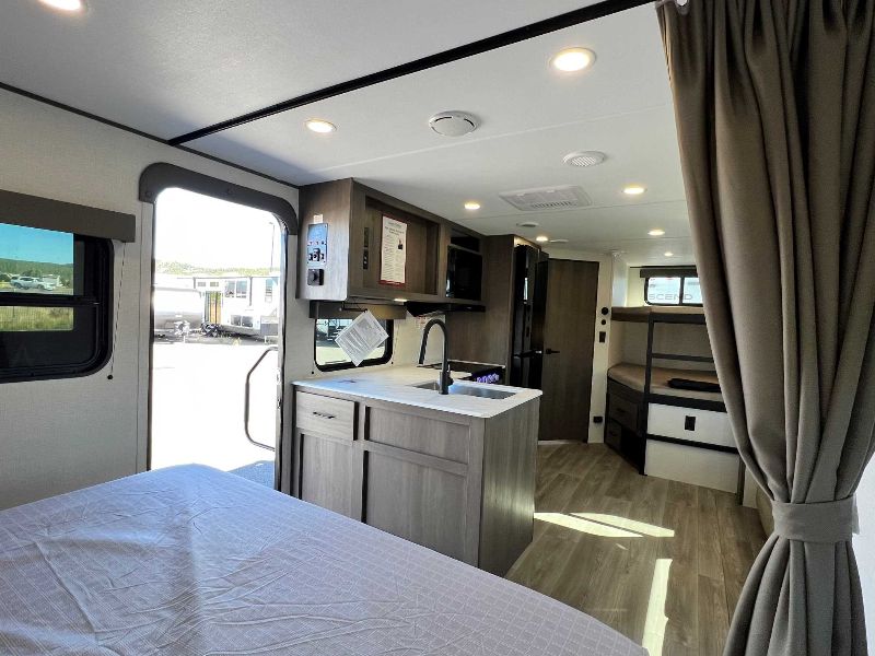 2026 Grand Design Transcend XPLOR 23BHX - Image 18