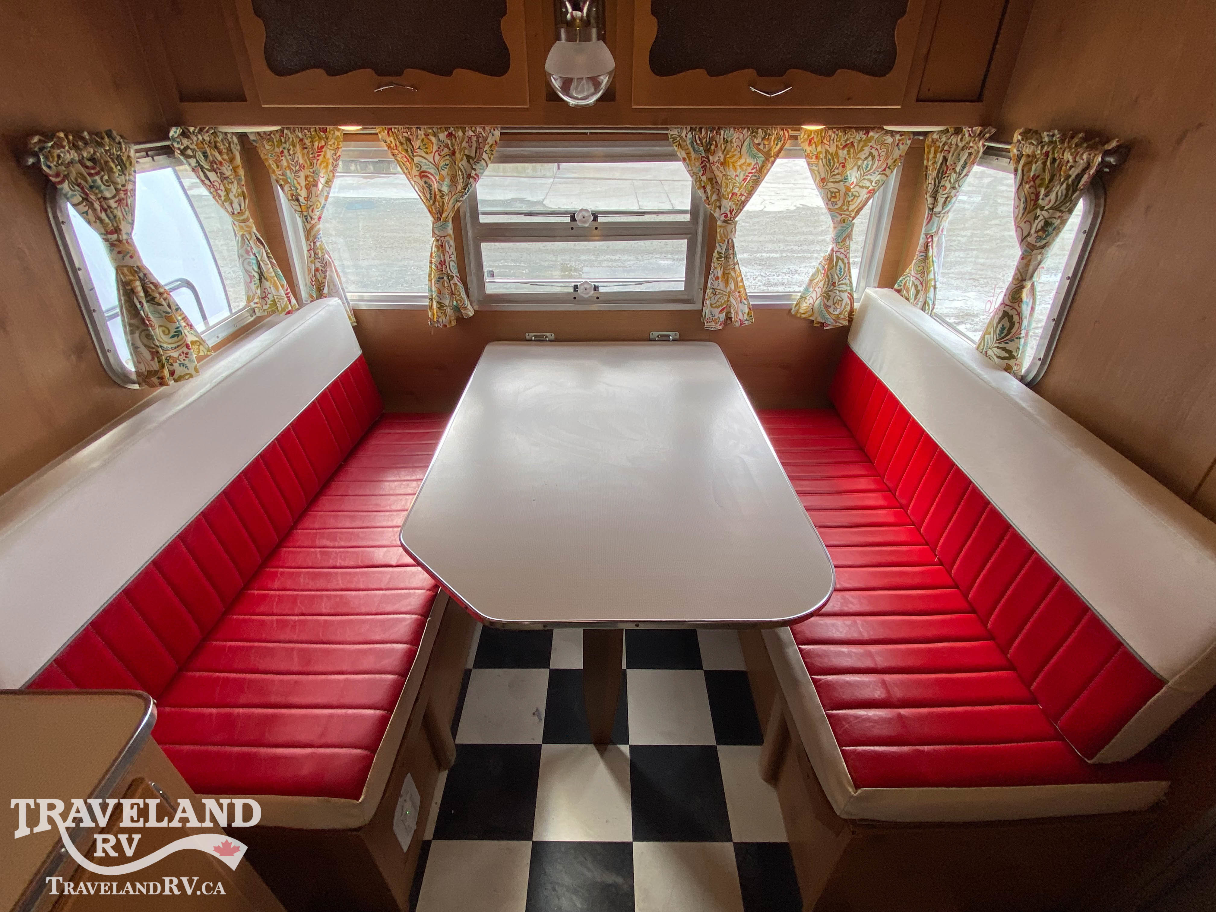 2015 FOREST RIVER SHASTA AIRFLYTE 16 - Image 5