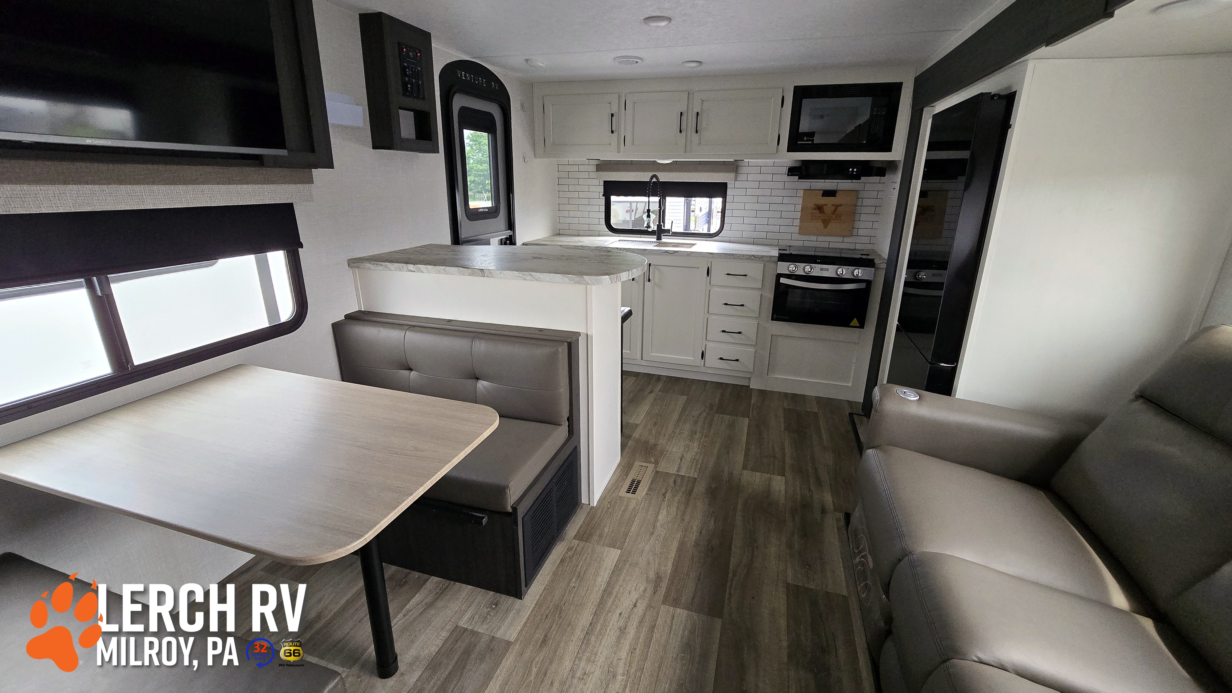 2025 VENTURE STRATUS 241VRK - Image 11