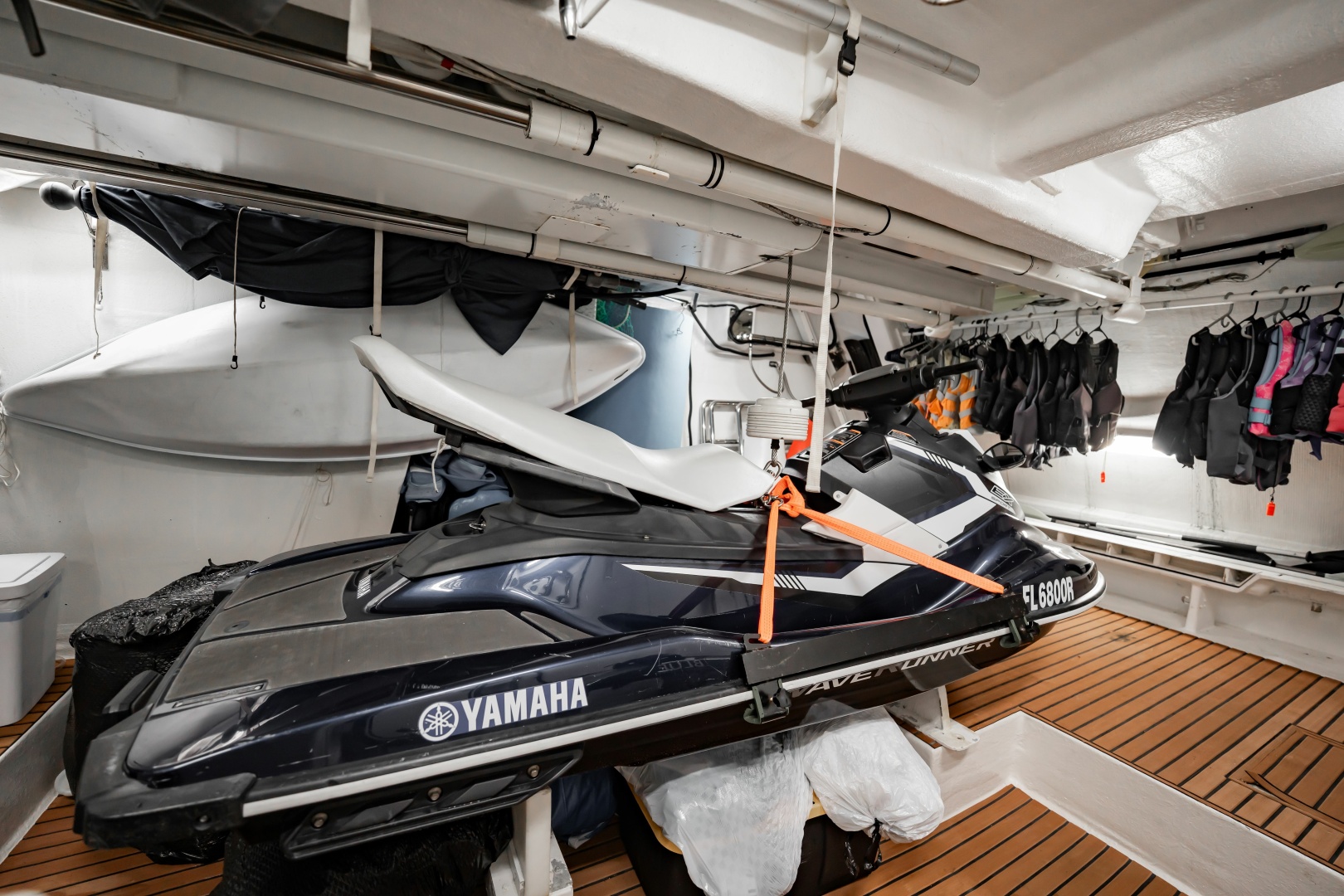 2010 Sunseeker 34 Metre Yacht - Image 72