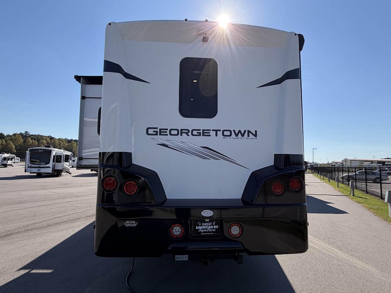 2023 FOREST RIVER GEORGETOWN SERIES 5 34H - Image 4