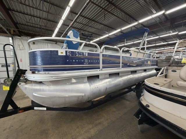 2012 SUN TRACKER FISHING BARGE 20DLX - Image 4